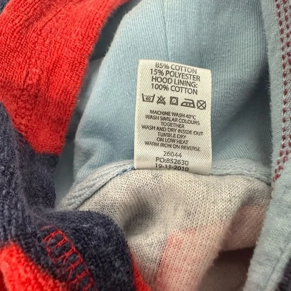 Mini Boden size 3/4 red navy star hooded towel